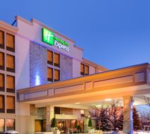Holiday Inn Express Flint-Campus Area Exterior