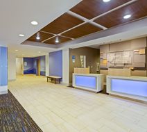 Holiday Inn Express Lobby