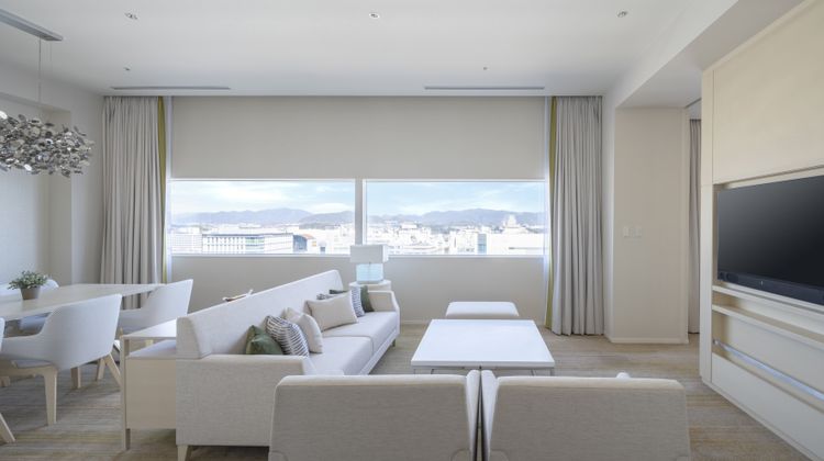 Hotel Nikko Himeji Suite