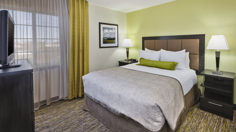 <b>Candlewood Suites Indianapolis Airport Room</b>. Images powered by <a href="https://www.leonardoworldwide.com/" title="Leonardo Worldwide" target="_blank">Leonardo</a>.