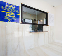 Scottish Inns & Suites Hwy 330 Lobby