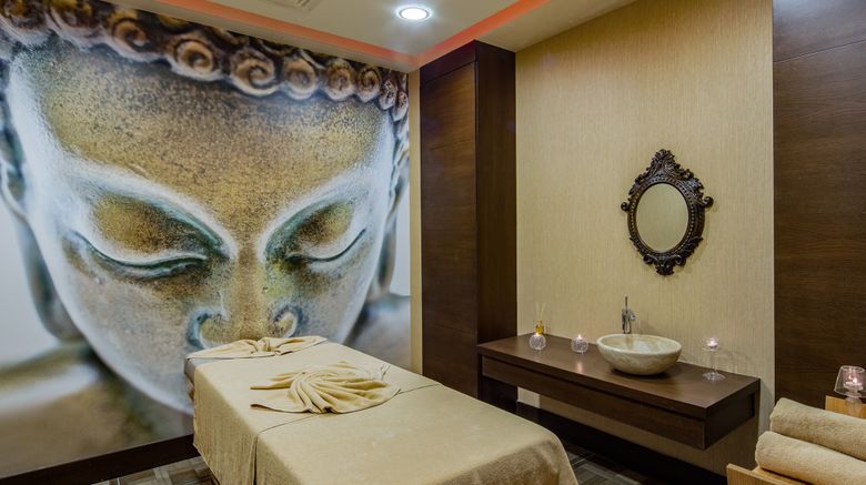 <b>Holiday Inn Antalya-Lara Spa</b>. Images powered by <a href="https://www.leonardoworldwide.com/" title="Leonardo Worldwide" target="_blank">Leonardo</a>.