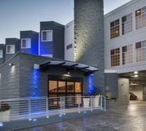 Holiday Inn Express Exterior