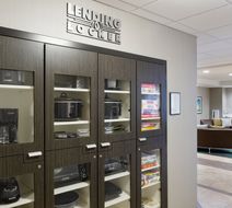 Candlewood Suites Grove City Outlet Ctr Lobby