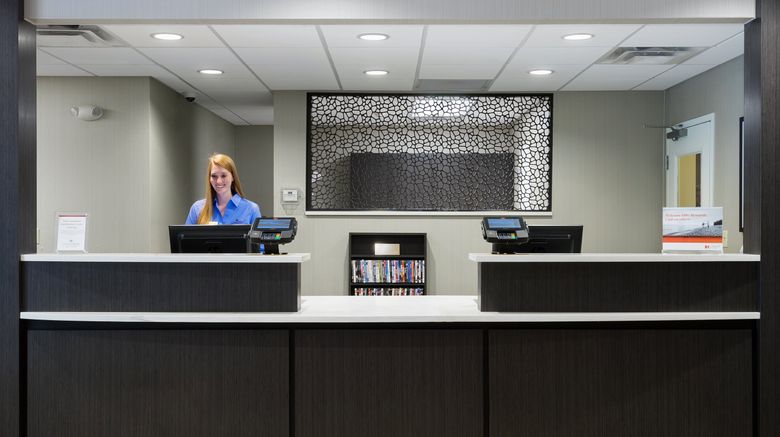 <b>Candlewood Suites Grove City Outlet Ctr Lobby</b>. Images powered by <a href="https://www.leonardoworldwide.com/" title="Leonardo Worldwide" target="_blank">Leonardo</a>.