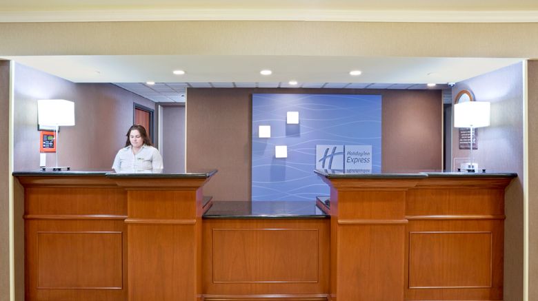 <b>Holiday Inn Express Lobby</b>. Images powered by <a href="https://www.leonardoworldwide.com/" title="Leonardo Worldwide" target="_blank">Leonardo</a>.