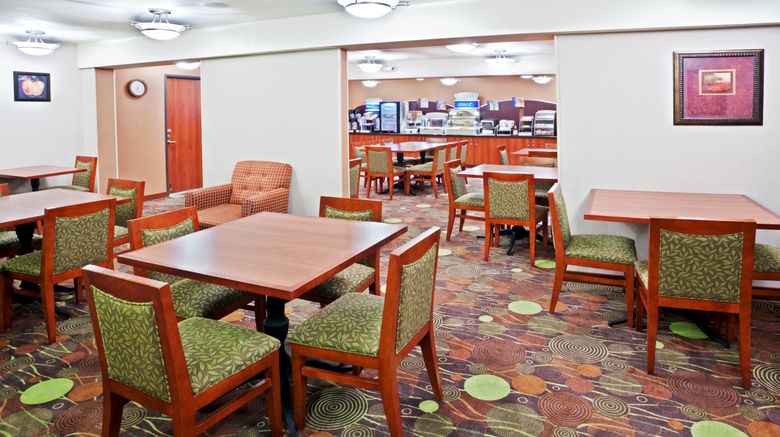 <b>Holiday Inn Express Restaurant</b>. Images powered by <a href="https://www.leonardoworldwide.com/" title="Leonardo Worldwide" target="_blank">Leonardo</a>.