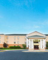 Holiday Inn Express & Suites Burlington