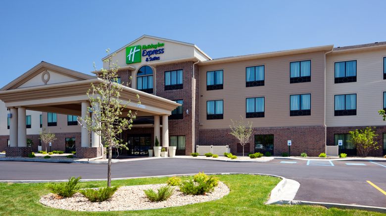 <b>Holiday Inn Express and Suites Exterior</b>. Images powered by <a href="https://www.leonardoworldwide.com/" title="Leonardo Worldwide" target="_blank">Leonardo</a>.