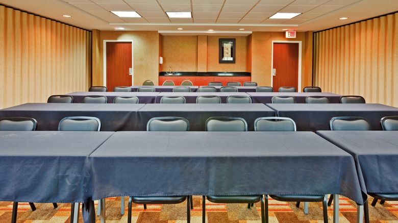 <b>Holiday Inn Express Hotel & Suites Meeting</b>. Images powered by <a href="https://www.leonardoworldwide.com/" title="Leonardo Worldwide" target="_blank">Leonardo</a>.