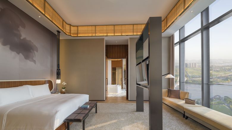 <b>Jumeirah Nanjing Suite</b>. Images powered by <a href="https://www.leonardoworldwide.com/" title="Leonardo Worldwide" target="_blank">Leonardo</a>.