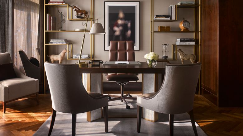 <b>InterContinental London Park Lane Suite</b>. Images powered by <a href="https://www.leonardoworldwide.com/" title="Leonardo Worldwide" target="_blank">Leonardo</a>.
