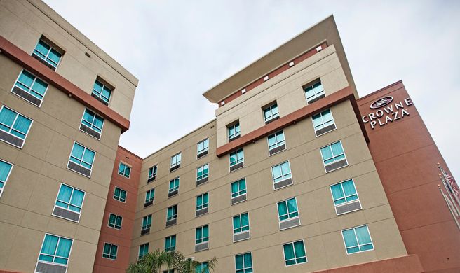 Crowne Plaza Houston Galleria Area Exterior