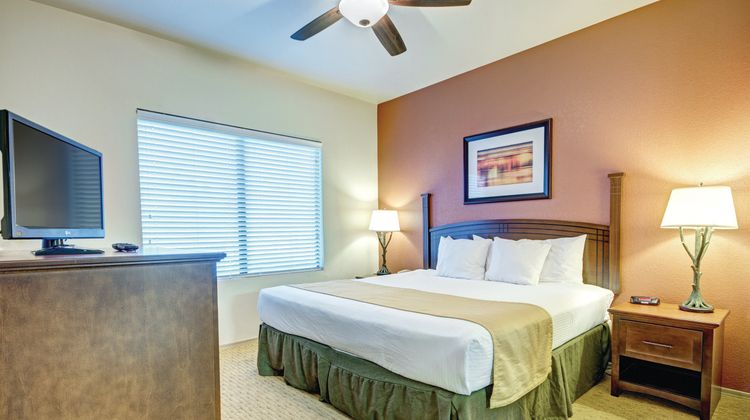 WorldMark Phoenix South Mountain Suite