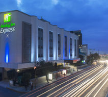 Holiday Inn Express Mexico-Toreo Exterior