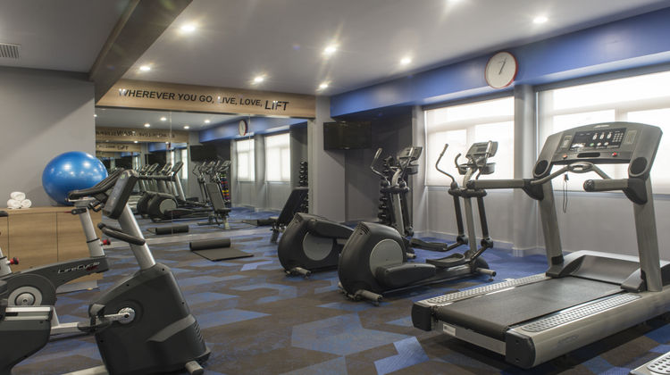 Holiday Inn Express Mexico-Toreo Health Club