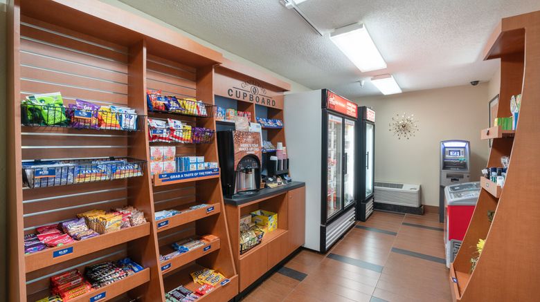 <b>Candlewood Suites Fairfax Restaurant</b>. Images powered by <a href="https://www.leonardoworldwide.com/" title="Leonardo Worldwide" target="_blank">Leonardo</a>.