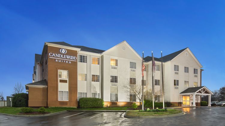 Candlewood Suites Charlotte Arrowood Exterior