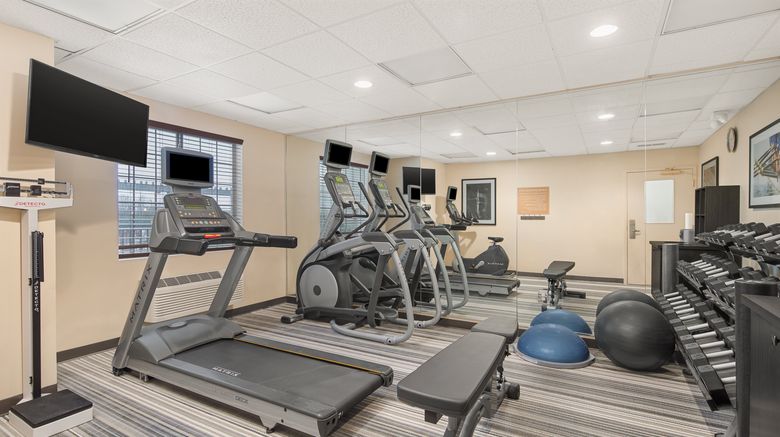 <b>Candlewood Suites Charlotte Arrowood Health Club</b>. Images powered by <a href="https://www.leonardoworldwide.com/" title="Leonardo Worldwide" target="_blank">Leonardo</a>.
