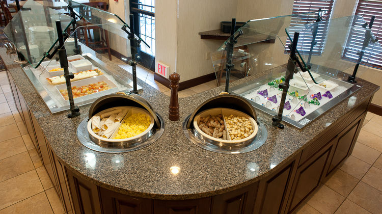 Staybridge Suites Stroudsburg (East) Restaurant