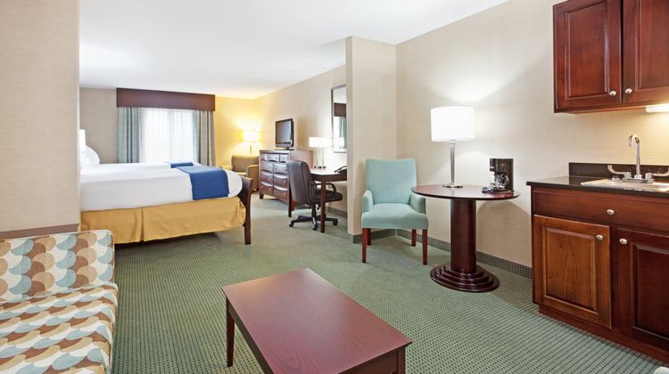 Holiday Inn Express Room