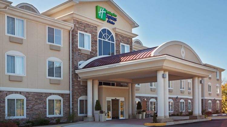 Holiday Inn Express Exterior