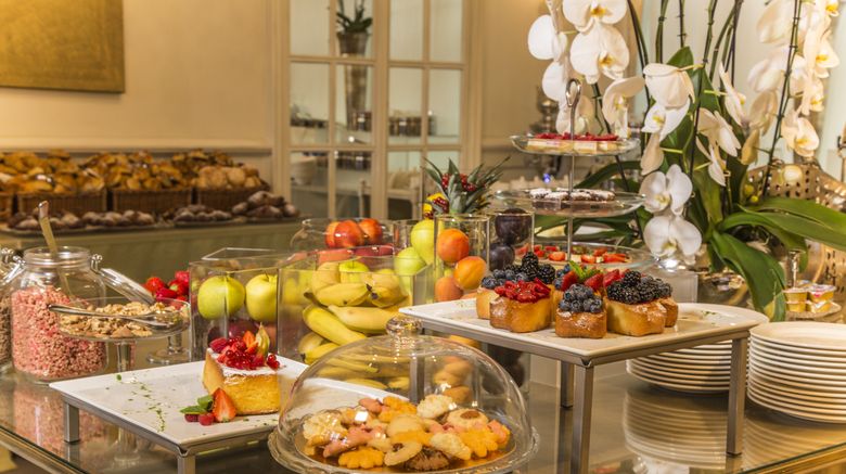 <b>Grand Hotel Villa Castagnola Restaurant</b>. Images powered by <a href="https://www.leonardoworldwide.com/" title="Leonardo Worldwide" target="_blank">Leonardo</a>.