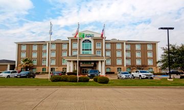 Holiday Inn Express Corsicana I-45