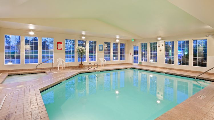 Holiday Inn Express on the River Pool