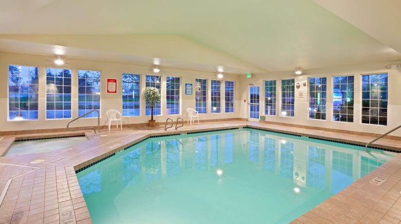 <b>Holiday Inn Express on the River Pool</b>. Images powered by <a href="https://www.leonardoworldwide.com/" title="Leonardo Worldwide" target="_blank">Leonardo</a>.