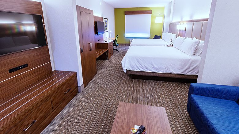 <b>Holiday Inn Express Hotel & Suites Suite</b>. Images powered by <a href="https://www.leonardoworldwide.com/" title="Leonardo Worldwide" target="_blank">Leonardo</a>.
