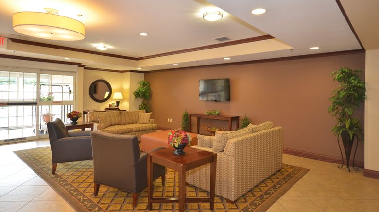 <b>Candlewood Suites Cape Girardeau Lobby</b>. Images powered by <a href="https://www.leonardoworldwide.com/" title="Leonardo Worldwide" target="_blank">Leonardo</a>.