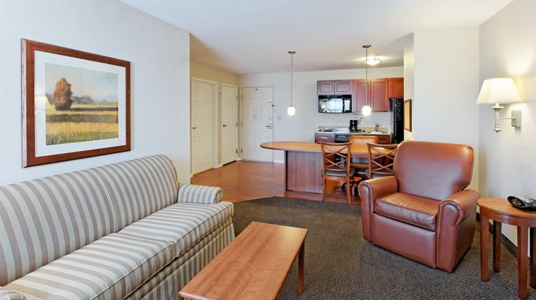 <b>Candlewood Suites Cape Girardeau Suite</b>. Images powered by <a href="https://www.leonardoworldwide.com/" title="Leonardo Worldwide" target="_blank">Leonardo</a>.