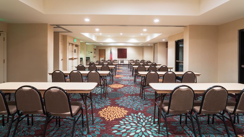 <b>Staybridge Suites Tallahassee I-10 East Meeting</b>. Images powered by <a href="https://www.leonardoworldwide.com/" title="Leonardo Worldwide" target="_blank">Leonardo</a>.