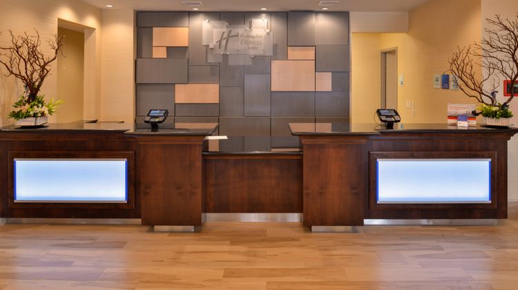 Holiday Inn Express & Suites Loma Linda Lobby