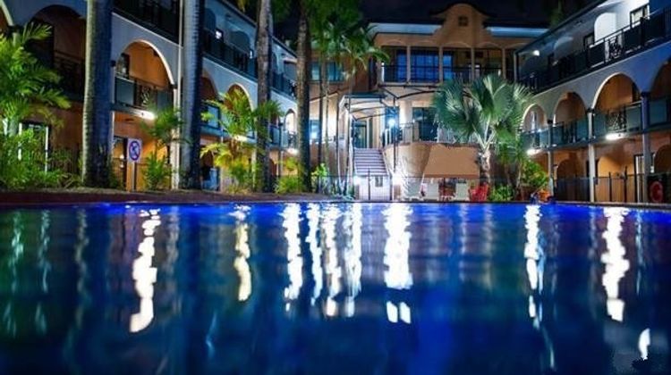 Palm Royale Cairns Pool