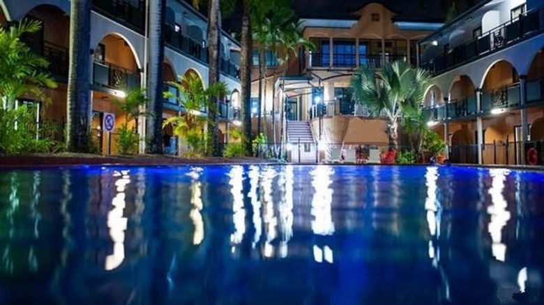<b>Palm Royale Cairns Pool</b>. Images powered by <a href="https://www.leonardoworldwide.com/" title="Leonardo Worldwide" target="_blank">Leonardo</a>.