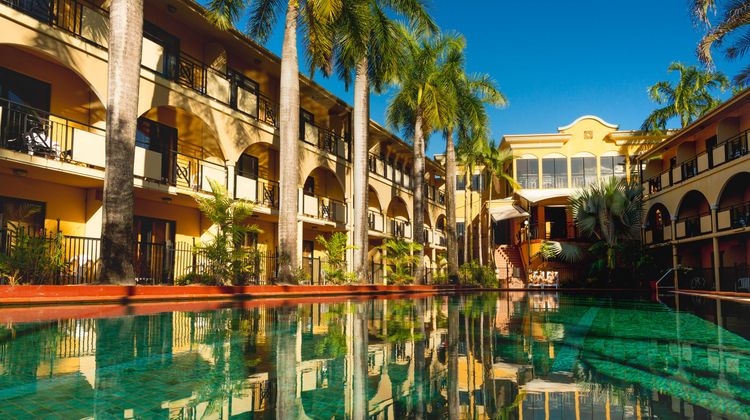 Palm Royale Cairns Pool