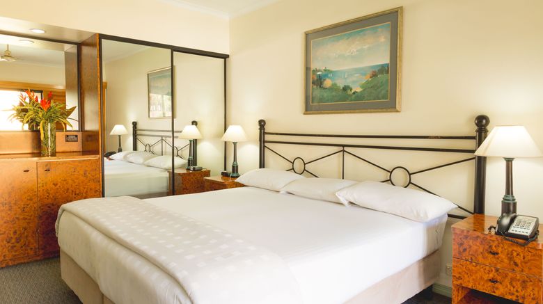 <b>Palm Royale Cairns Room</b>. Images powered by <a href="https://www.leonardoworldwide.com/" title="Leonardo Worldwide" target="_blank">Leonardo</a>.