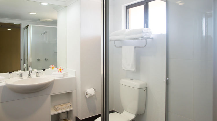 Palm Royale Cairns Room