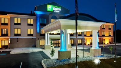 Holiday Inn Express Hotel & Suites