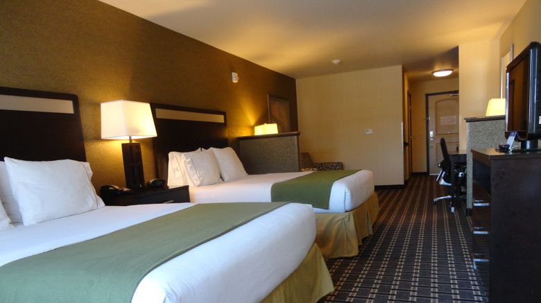 <b>Holiday Inn Express Hotel & Suites Room</b>. Images powered by <a href="https://www.leonardoworldwide.com/" title="Leonardo Worldwide" target="_blank">Leonardo</a>.