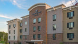 Candlewood Suites Bloomington Exterior