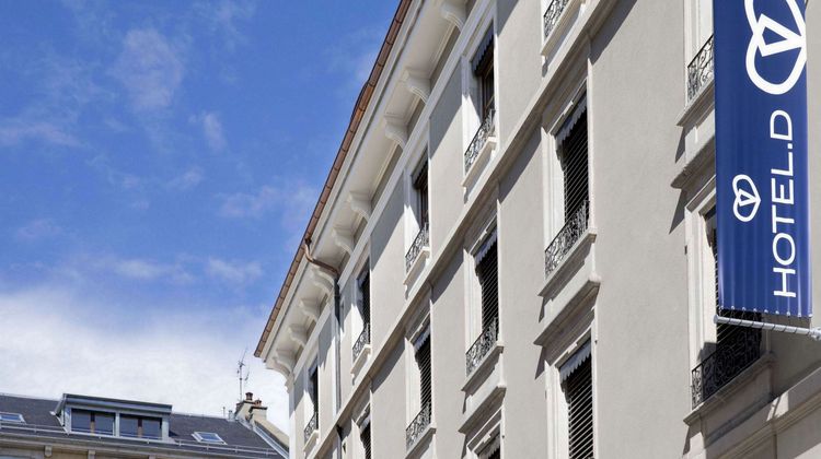 Hotel D Exterior