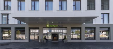 Holiday Inn Express Luzern Kriens Exterior