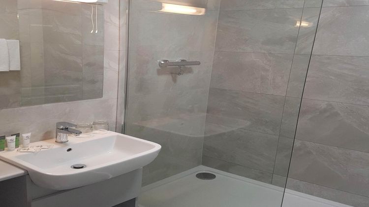 Creggan Court Hotel Room