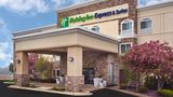 Holiday Inn Express & Stes Libertyville Exterior