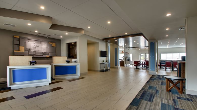 <b>Holiday Inn Express/Stes Lancaster East Lobby</b>. Images powered by <a href="https://www.leonardoworldwide.com/" title="Leonardo Worldwide" target="_blank">Leonardo</a>.