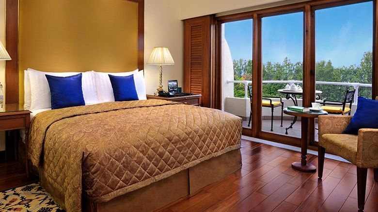 <b>The Oberoi Bangalore Suite</b>. Images powered by <a href=https://www.travelagewest.com/Hotels/Bengaluru-India/