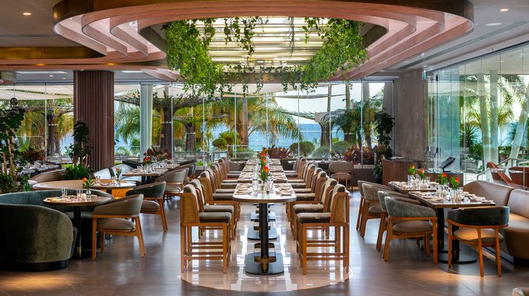 Amathus Beach Hotel Restaurant
